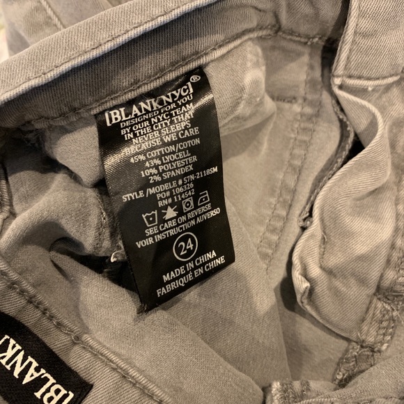 BlankNYC jeans - Picture 3 of 3